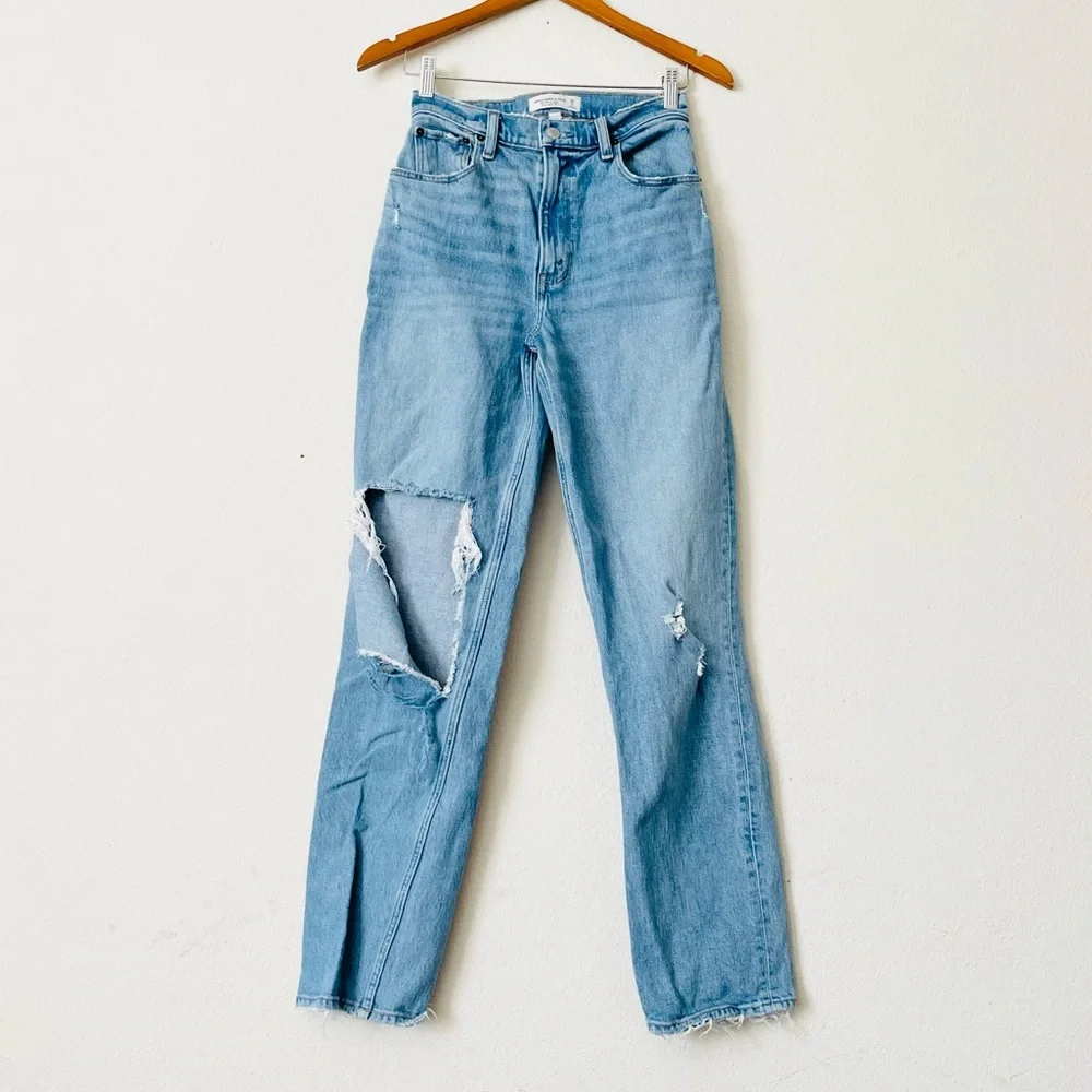 Abercrombie & Fitch SIZE 26 LONG Curve Love The ‘90s Straight Ultra HR Jeans